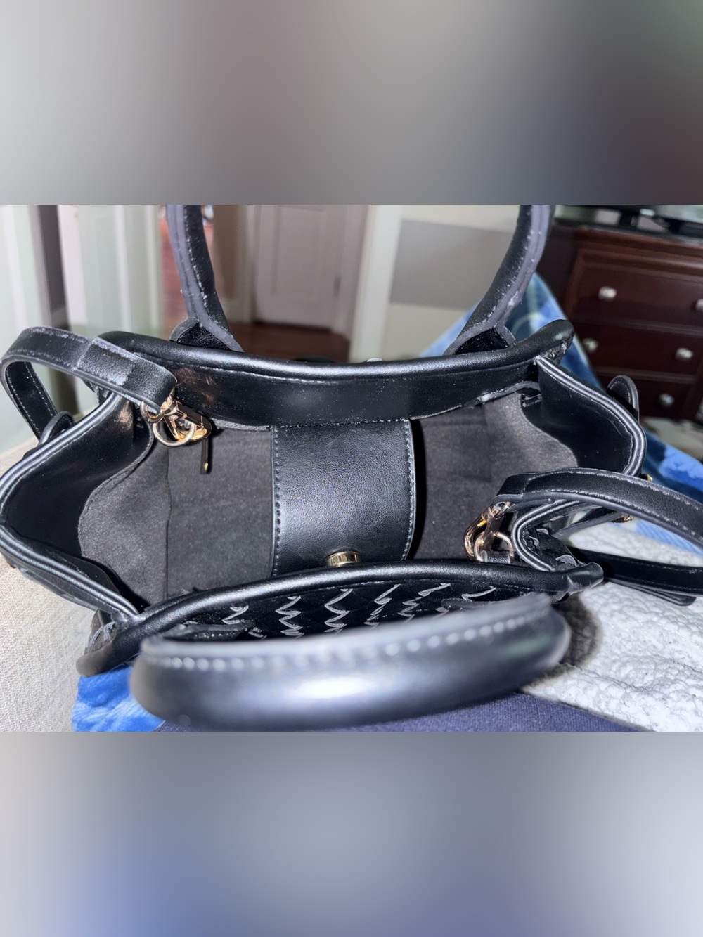 Woven Faux Leather Satchel Top Handle Crossbody Bag Black Minimalist Like New - Picture 5 of 11